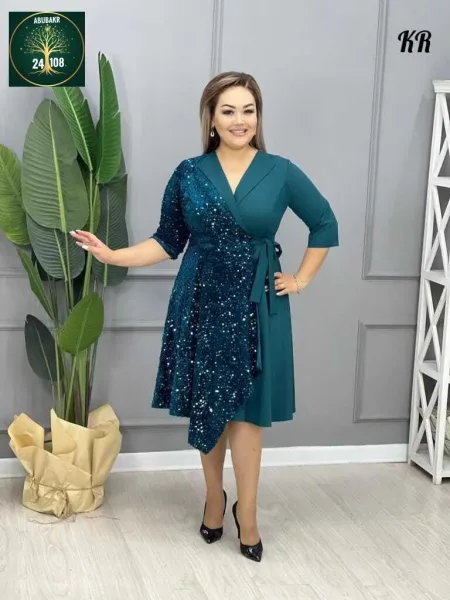 Платье нарядное из крепа — фото 2