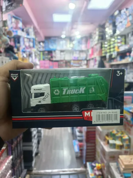 Металлическая игрушечная машина — фото 2