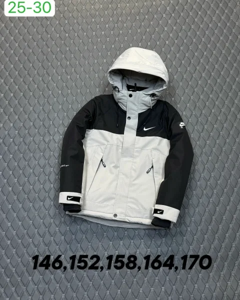 Мембранная куртка для экстремальных зимних условий — фото 6