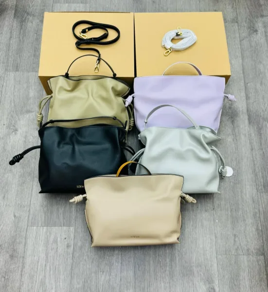 Сумка LOEWE из натуральной кожи — фото 9