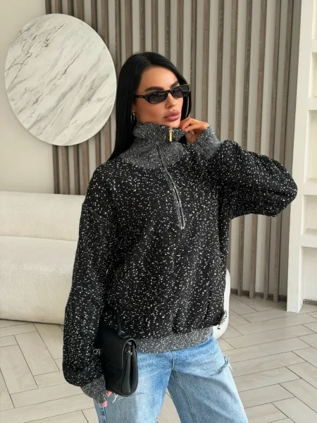Свитер-поло от Chanel из шерсти и кашемира с высоким воротником-стойкой — фото 8