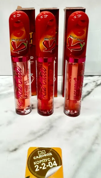 Hot Chili Lip Plumper Блеск для губ с эффектом пухлых губ в наборе — фото 5