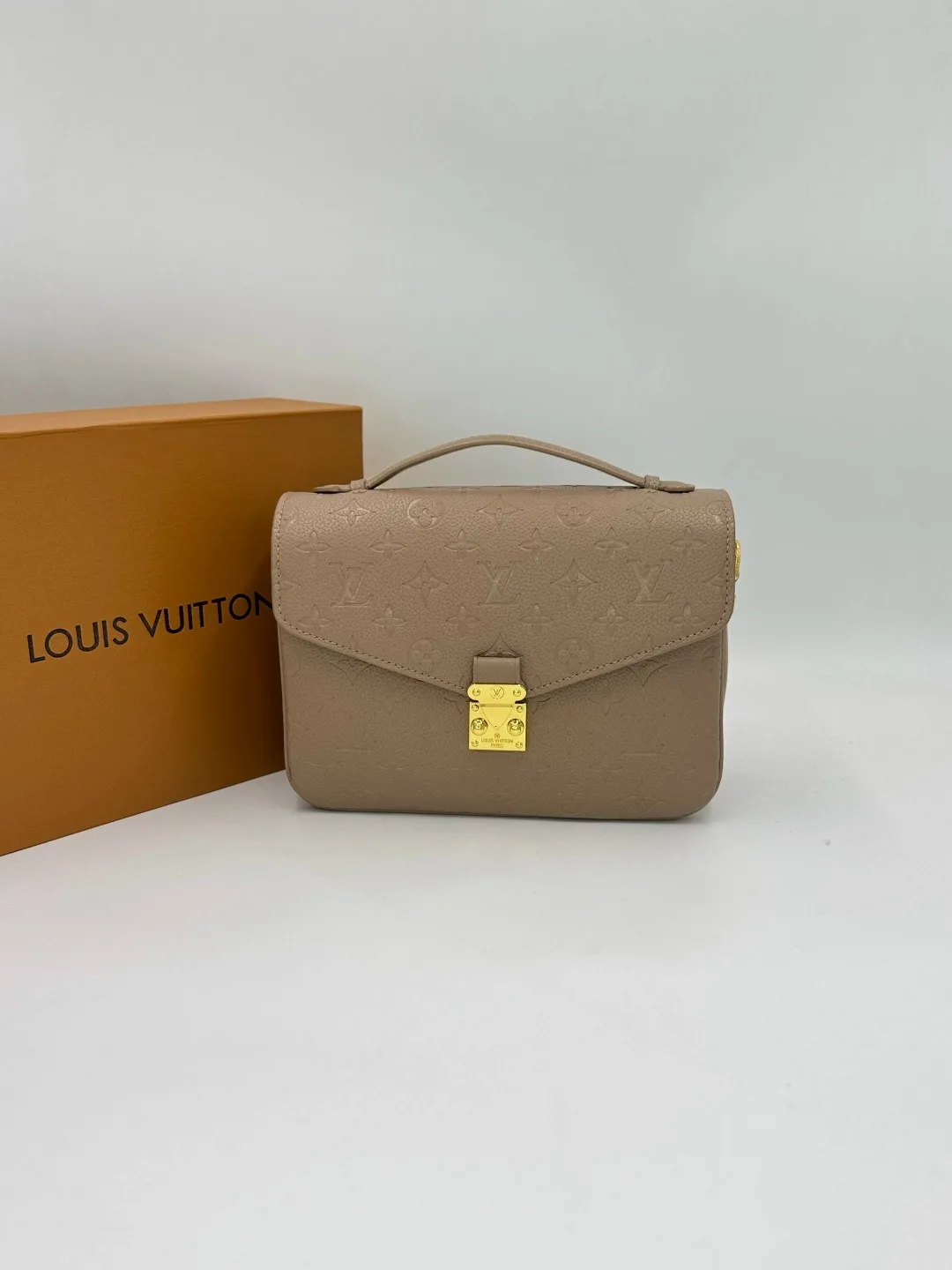 Сумка LOUIS VUITTON из канвы и натуральной кожи — фото 2
