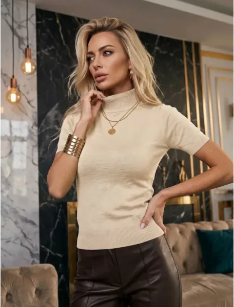 Водолазка в рубчик — фото 10