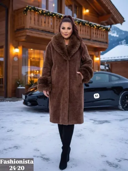 Пальто премиум-класса из ткани альпака с натуральным мехом — фото 1