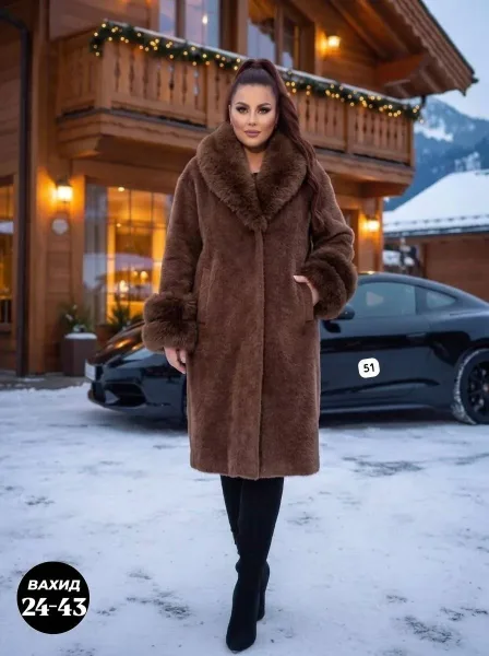 Пальто премиум-класса из ткани альпака с натуральным мехом — фото 4