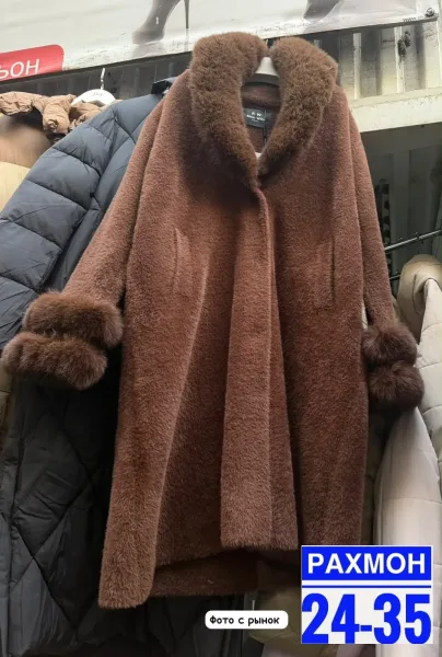 Пальто премиум-класса из ткани альпака с натуральным мехом — фото 5