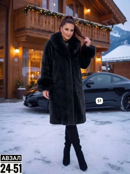 Пальто премиум-класса из ткани альпака с натуральным мехом — фото 2