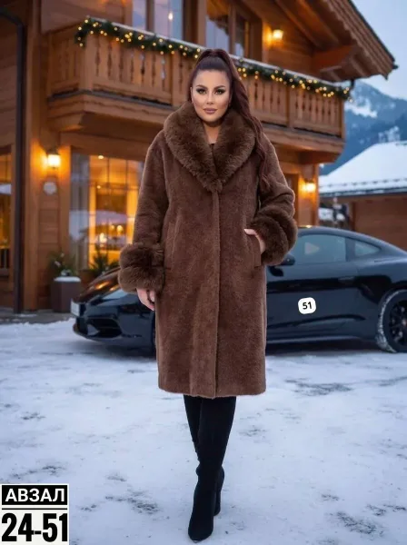 Пальто премиум-класса из ткани альпака с натуральным мехом — фото 3
