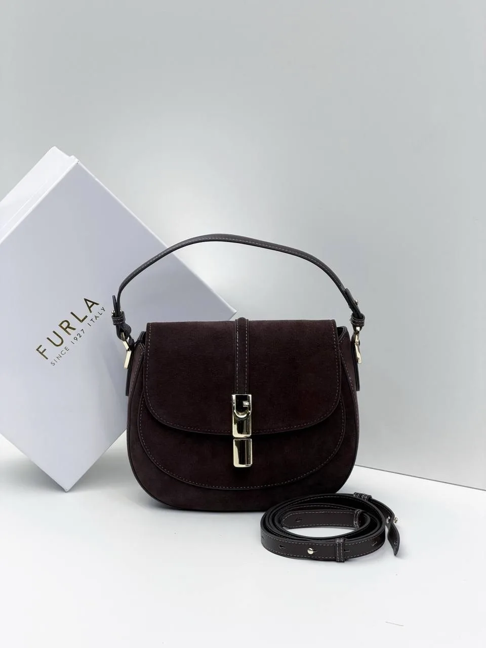 Сумка Furla crossbody из натуральной замши — фото 2