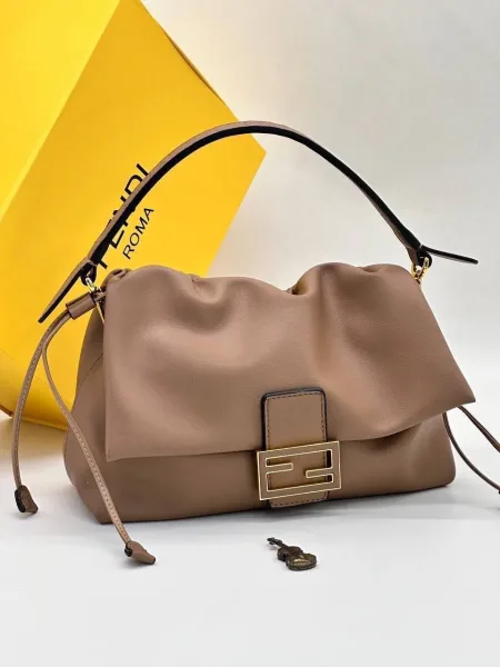 Сумка FENDI из натуральной кожи — фото 4