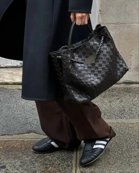 Сумка Bottega Veneta кожа — фото 4