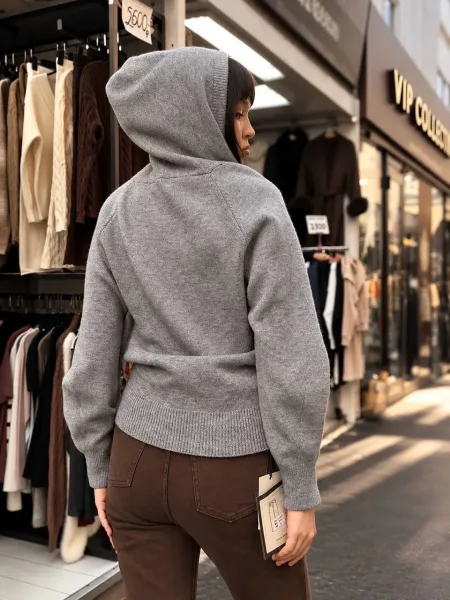 Вязаные худи в стиле CHANEL — фото 3