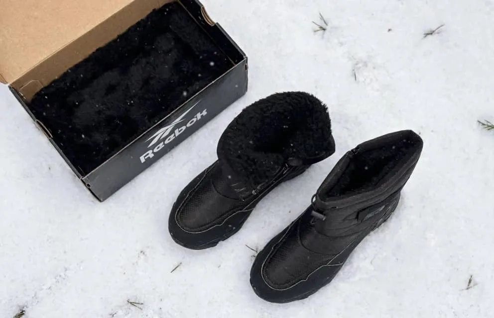 Зимние ботинки Reebok с меховой подкладкой и молнией — практичная — фото 1