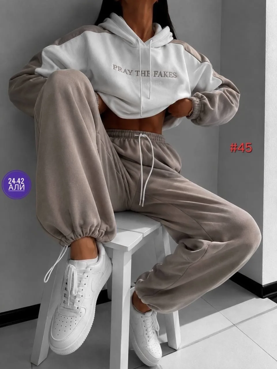И уютный флисовый костюм двойка — фото 2
