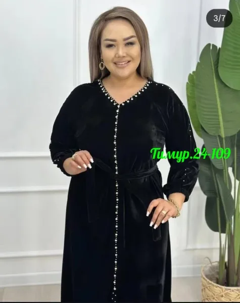 Платье из велюра — фото 1