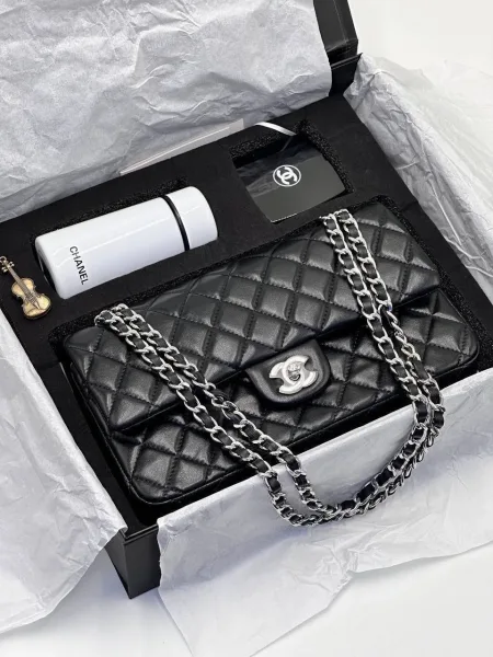 CHANEL, сумка из натуральной кожи — фото 5