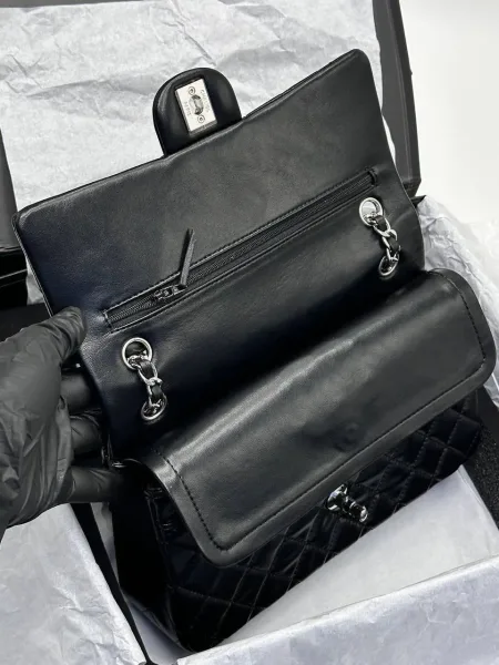 CHANEL, сумка из натуральной кожи — фото 8