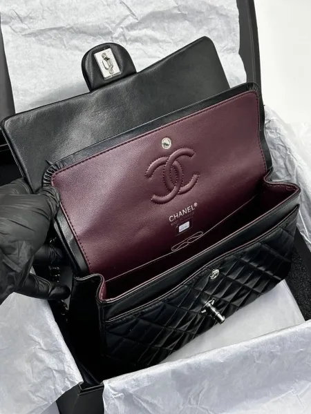 CHANEL, сумка из натуральной кожи — фото 9