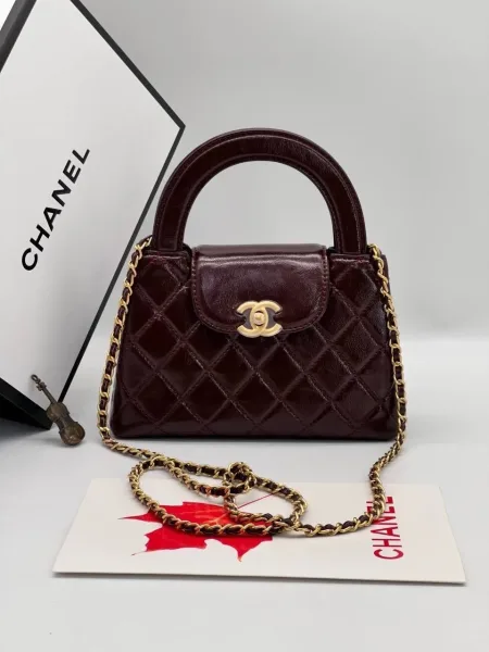 CHANEL Женская сумка из натуральной кожи — фото 3