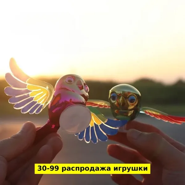 Игрушечные украшения из пластика в виде летающей птицы — фото 1