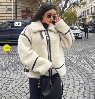 Куртка из мягкой ткани барашек тепло, комфорт и красота — фото 1