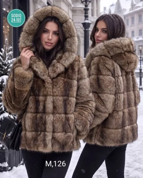 Тёплая и стильная зимняя шуба из экологичного материала — фото 3