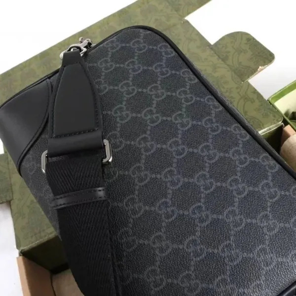 Gucci GG Small Emblem сумка через плечо мужская — фото 9