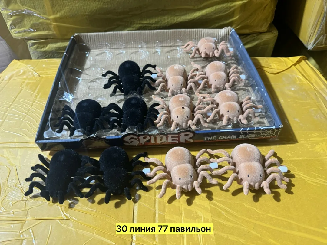 Набор из 12 заводных игрушек в виде пауков и мышей — фото 4