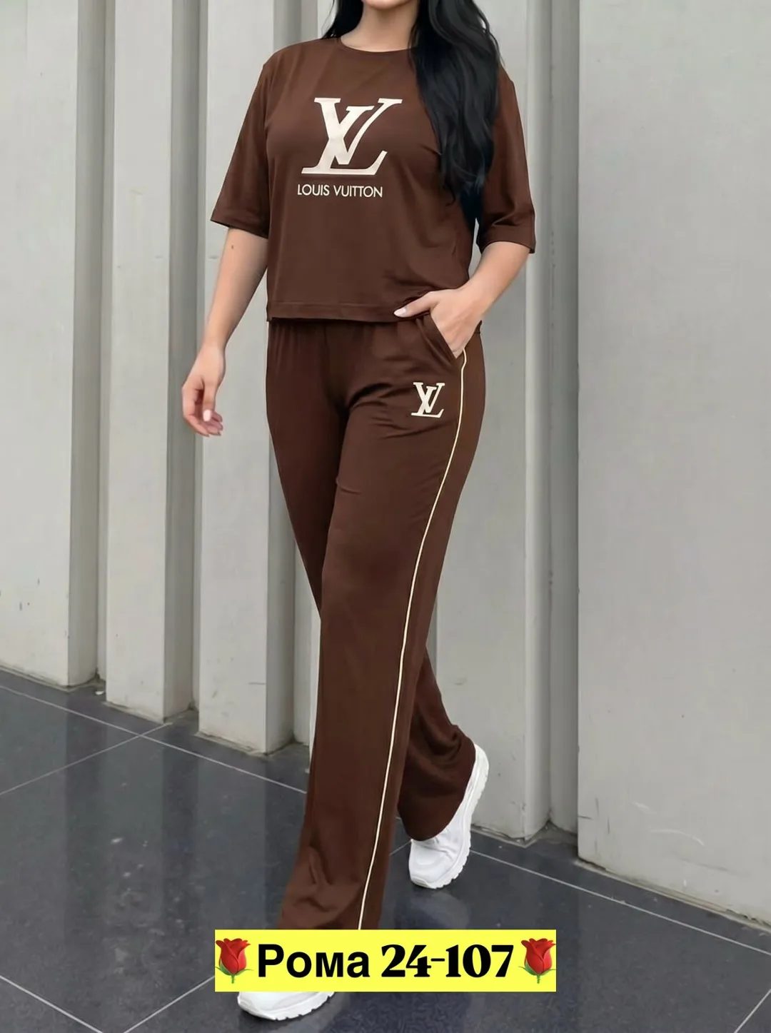 Костюм двойка из трикотажа бренда LOUIS VUITTON — фото 1