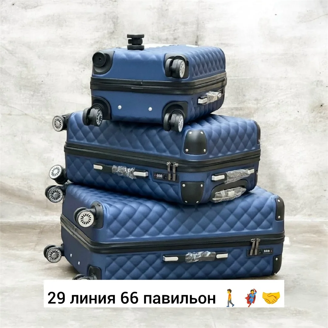 Набор из трёх чемоданов из прочного поликарбоната с поворотными колёсами — фото 9