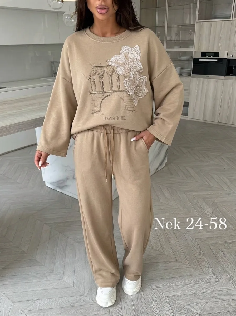 Костюмы-двойки из мягкой ткани варенка — фото 2