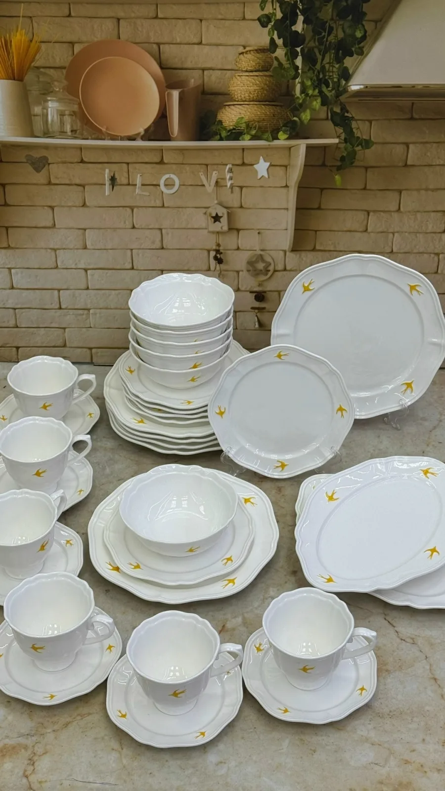 Изготовлены из костяного фарфора, подходят для микроволновки и посудомоечной машины — фото 4