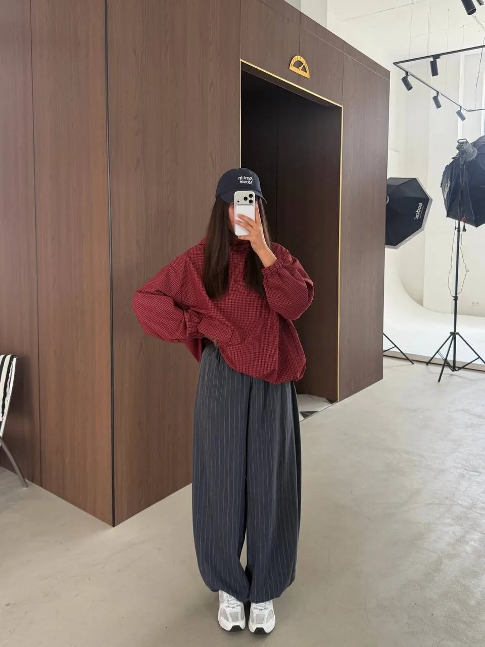 Брюки в стиле effortless chic — фото 1