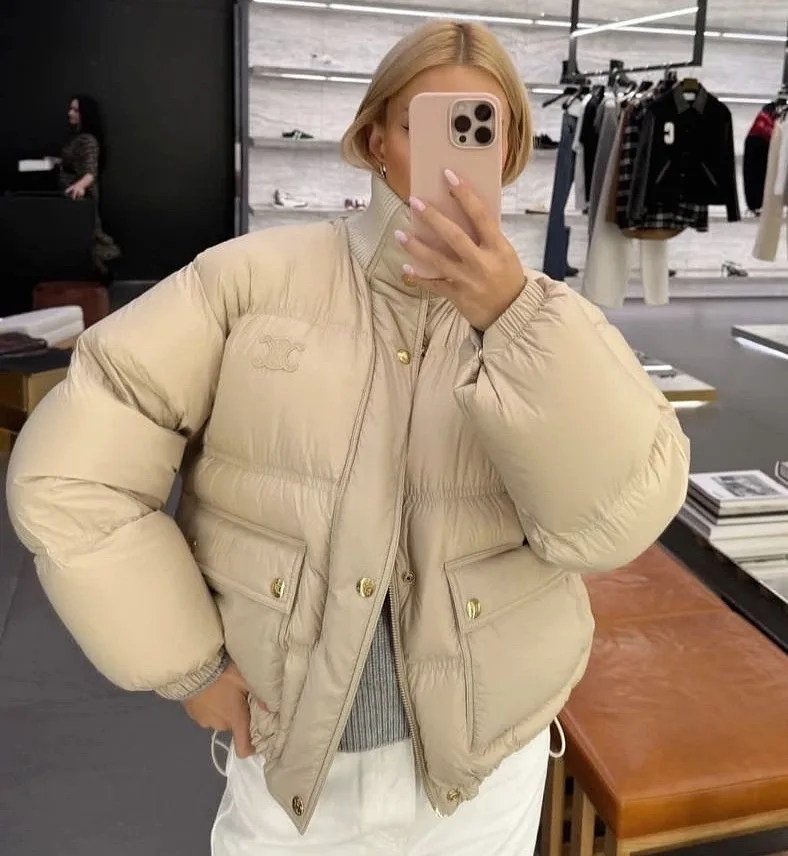 Celine пуховик бежевый — фото 6