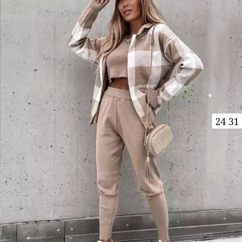 Кофта в клетку с капюшоном + брюки из тёплого флиса — фото 2