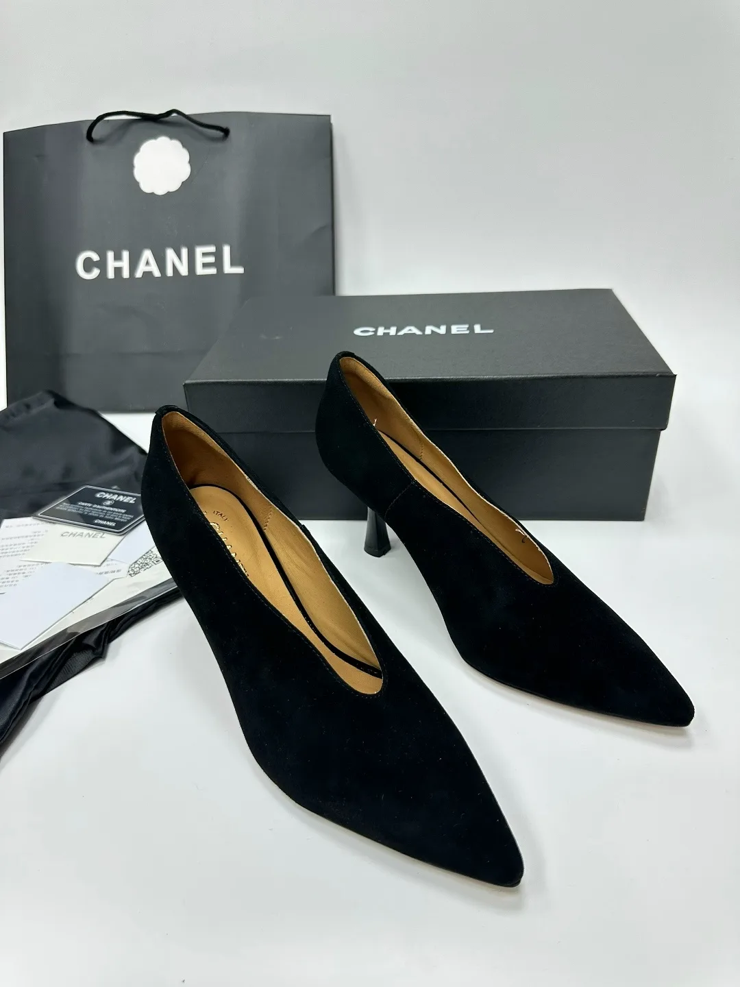 Туфли женские CHANEL, кожа — фото 6