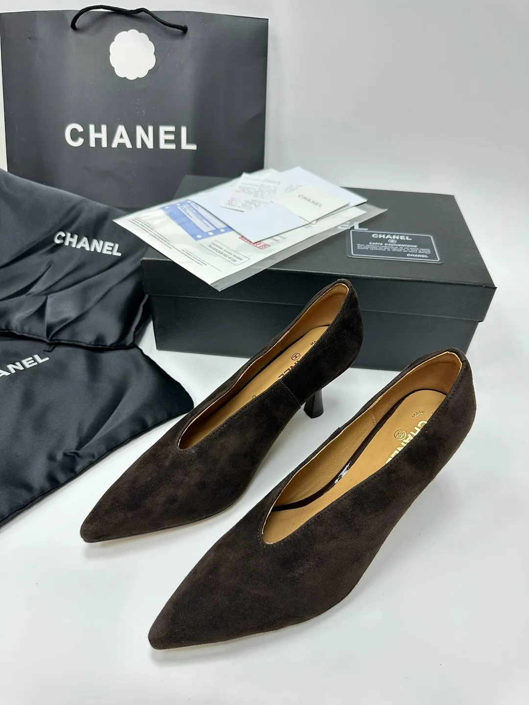Лоферы женские CHANEL, кожа — фото 1