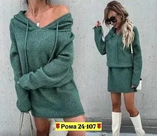 Тёплое платье с капюшоном из плотной тянущейся кашемировой ткани — фото 3