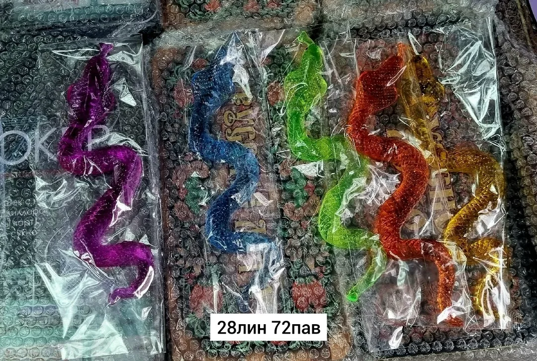 Мягкая резиновая игрушка-липучка с пятью разными видами поверхности — фото 5