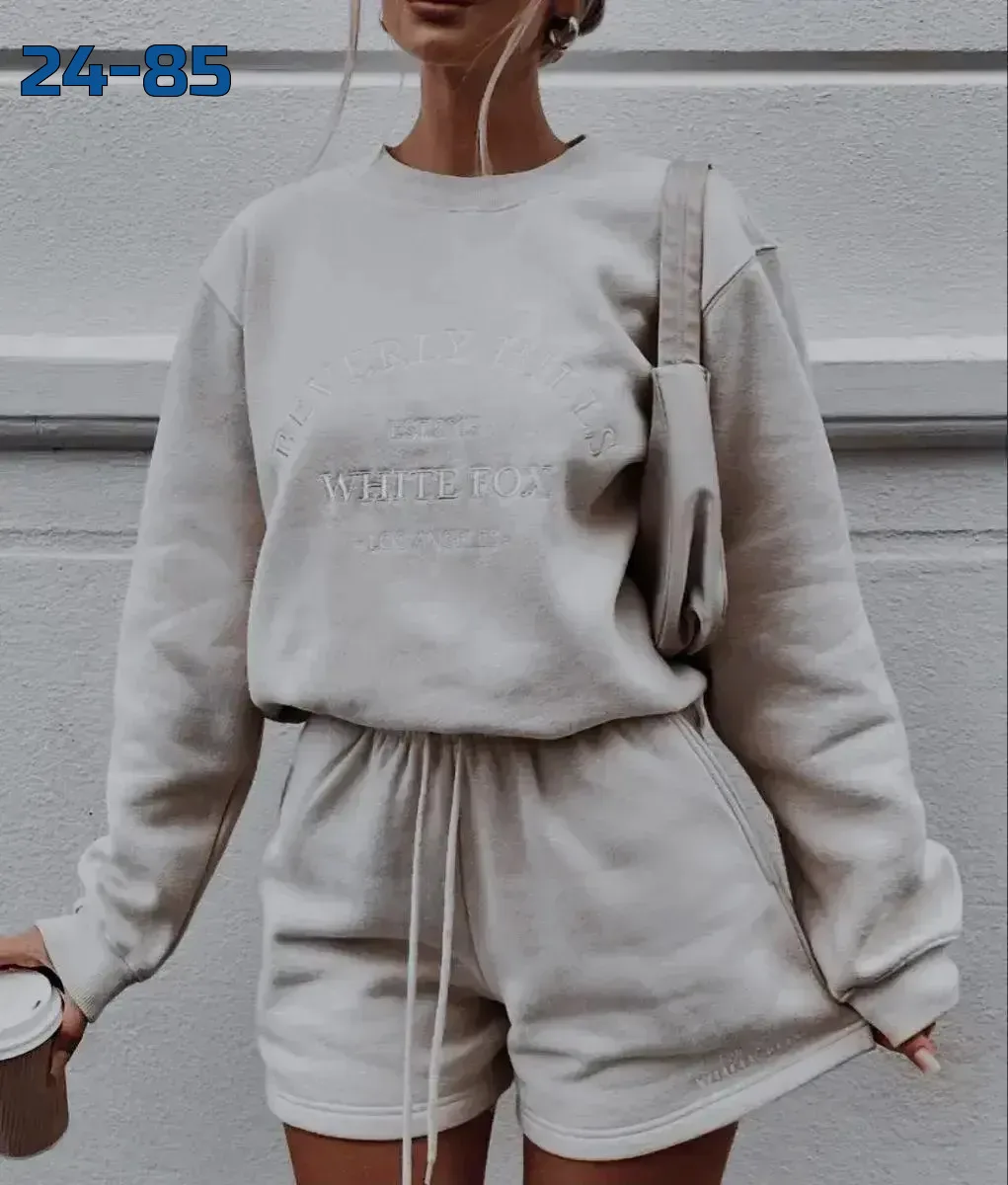 Костюм oversize, свитшот + шорты — фото 4