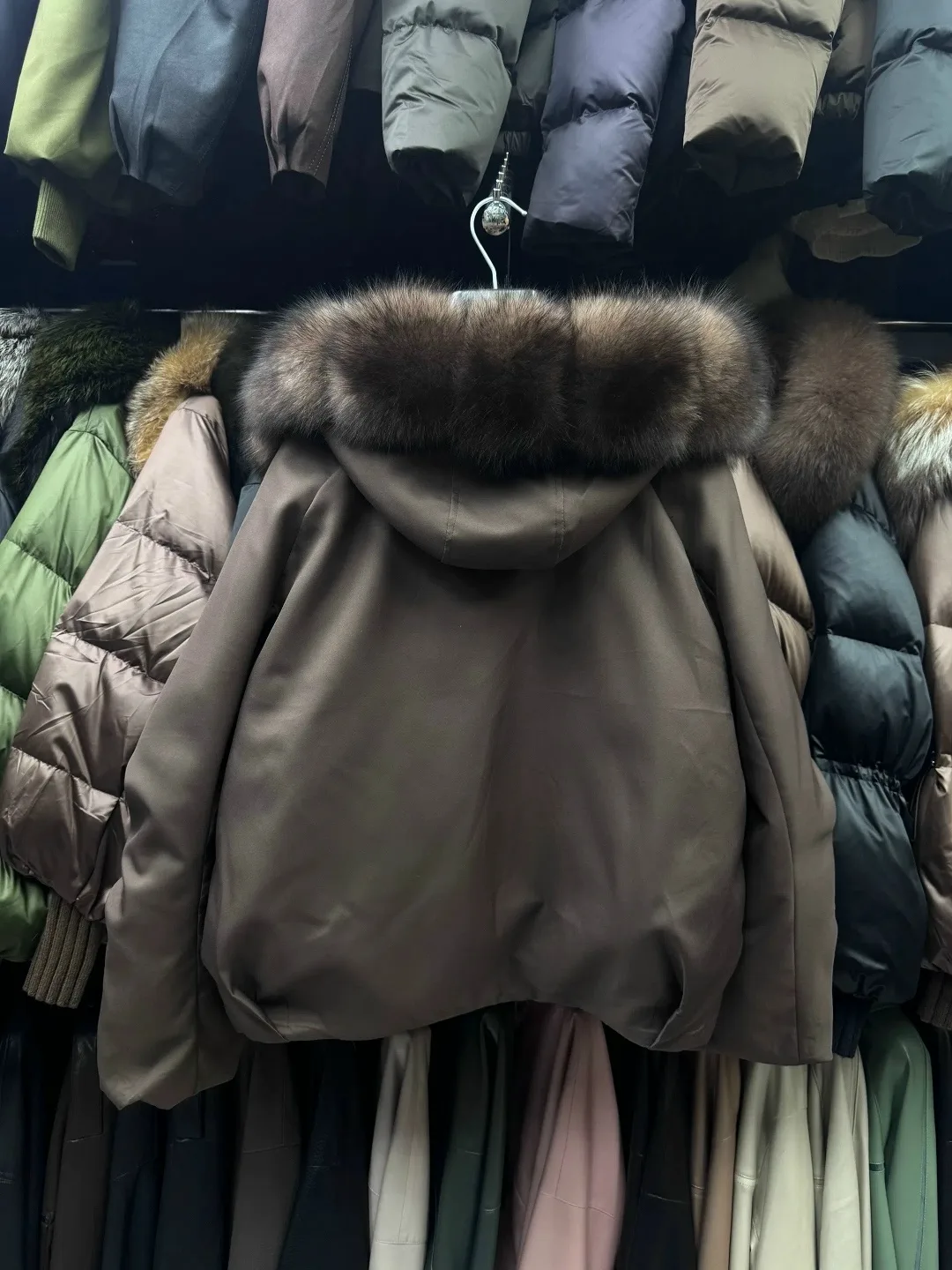 Куртка женская с натуральным мехом песца — фото 5