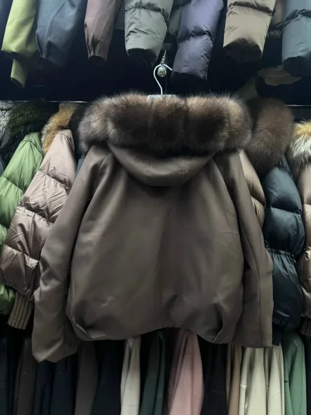 Куртка женская с натуральным мехом песца — фото 5