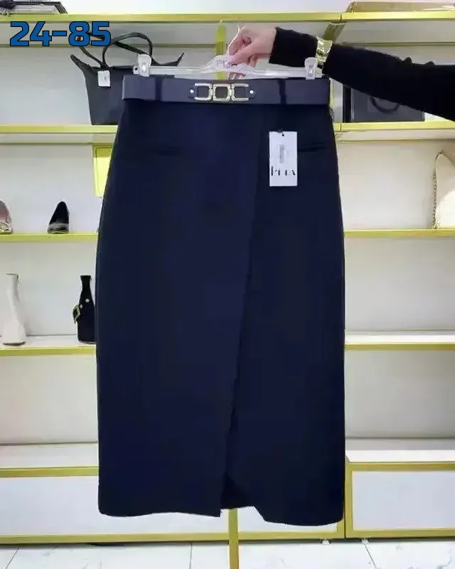 Из плотной ткани Костюмка — фото 1