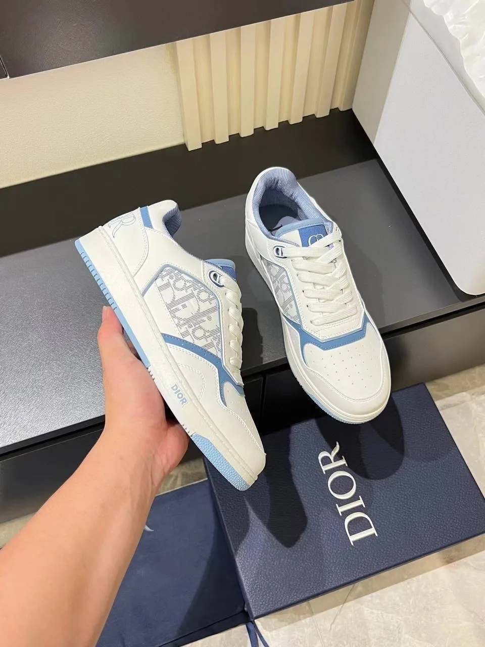 Кеды Dior B27 B27: Ходите стильно, живите ярко — фото 1