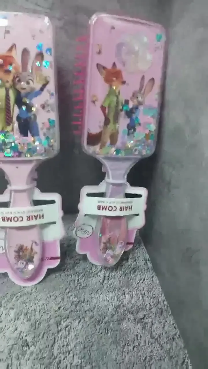 Расческа, пластик — видео