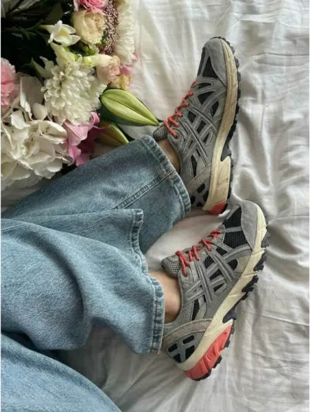 Кроссовки из эко-кожи — фото 12