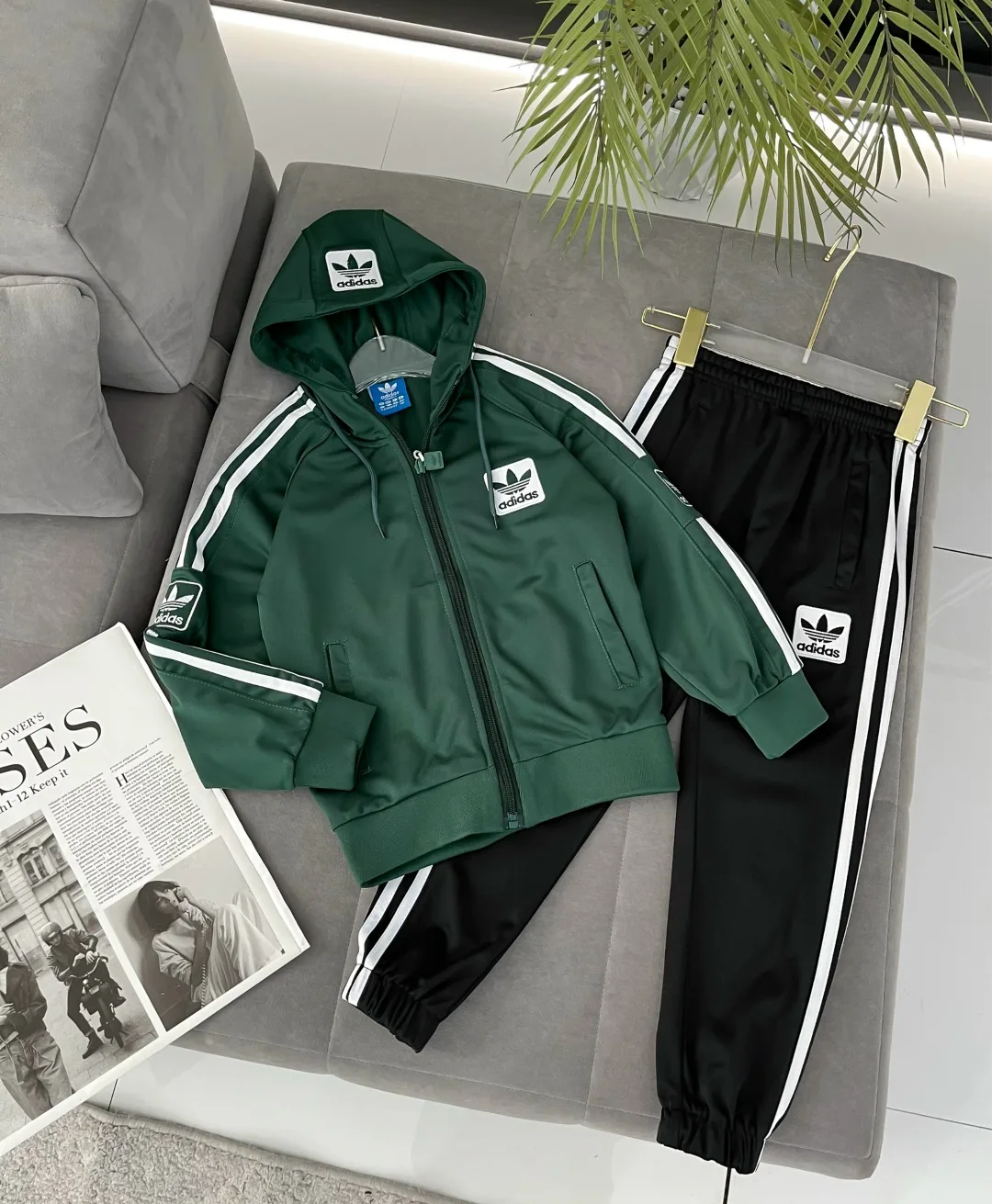 Спортивный костюм из коллекции Adidas — фото 1