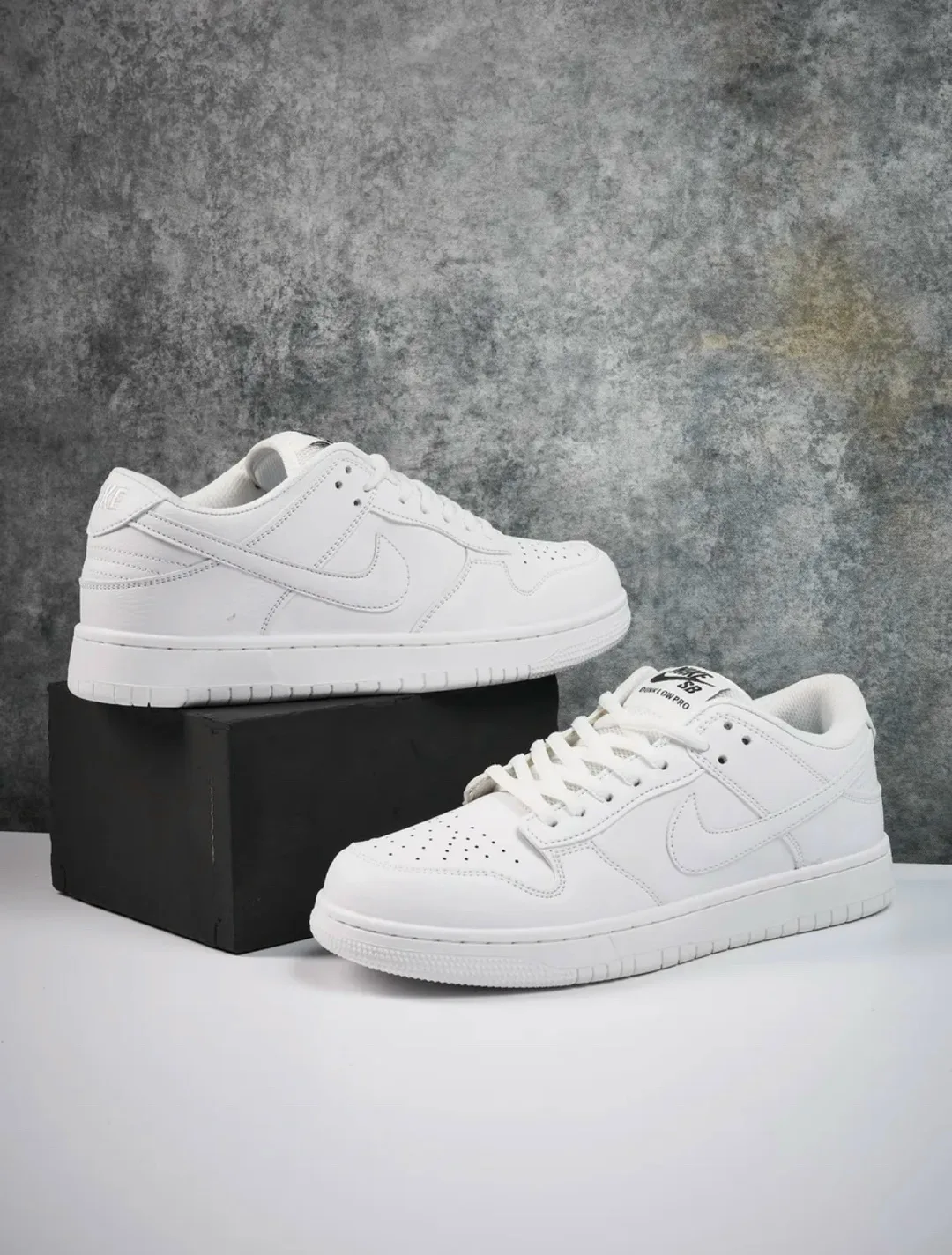 Кроссовки SB Dunk Low Retro Nike унисекс — фото 3