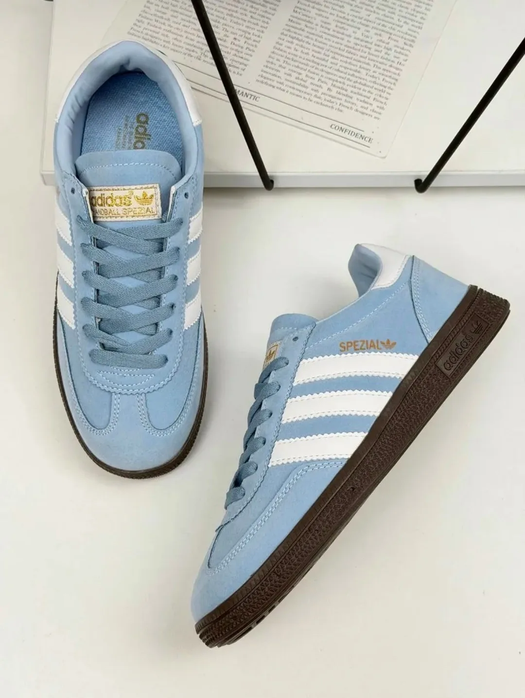 Кроссовки женские Adidas SAMBA — фото 1